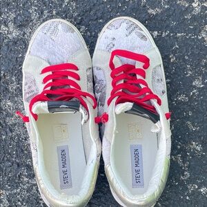 Steve Madden Light Gray Snake-Print Sneakers with Red Laces